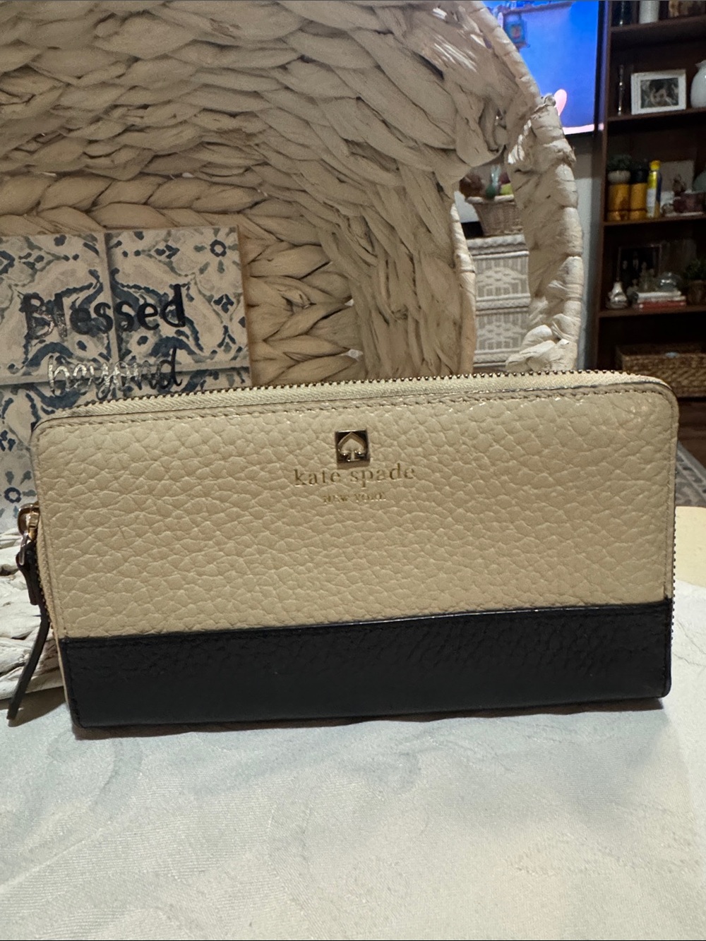 Kate Spade Two-Tone Pebbled Zip Wallet in Cream and Black
